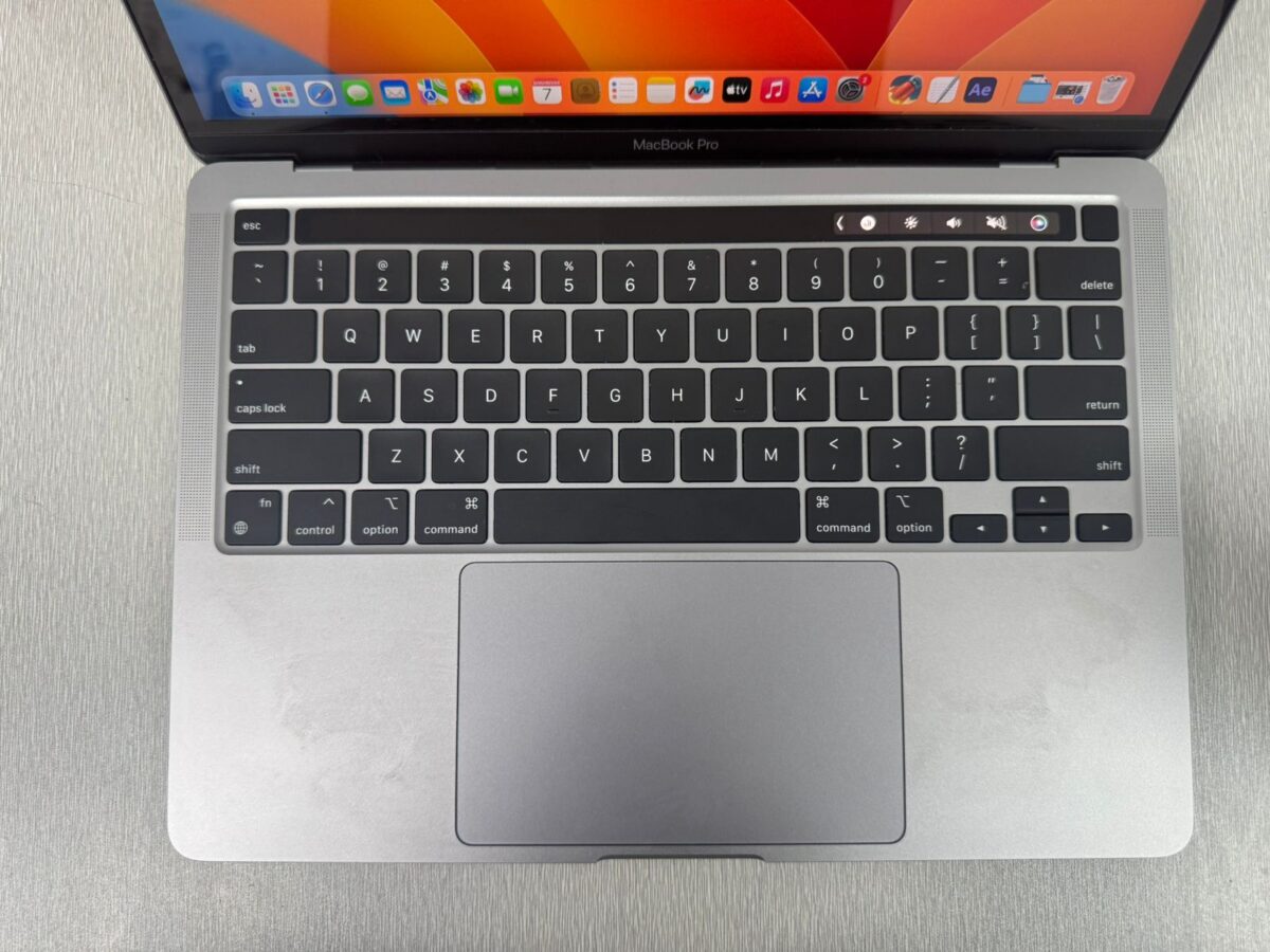 MacBook Pro M1 (Used) - Image 3